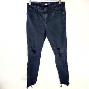 Old Navy Rockstar super skinny size 12 ankle jean